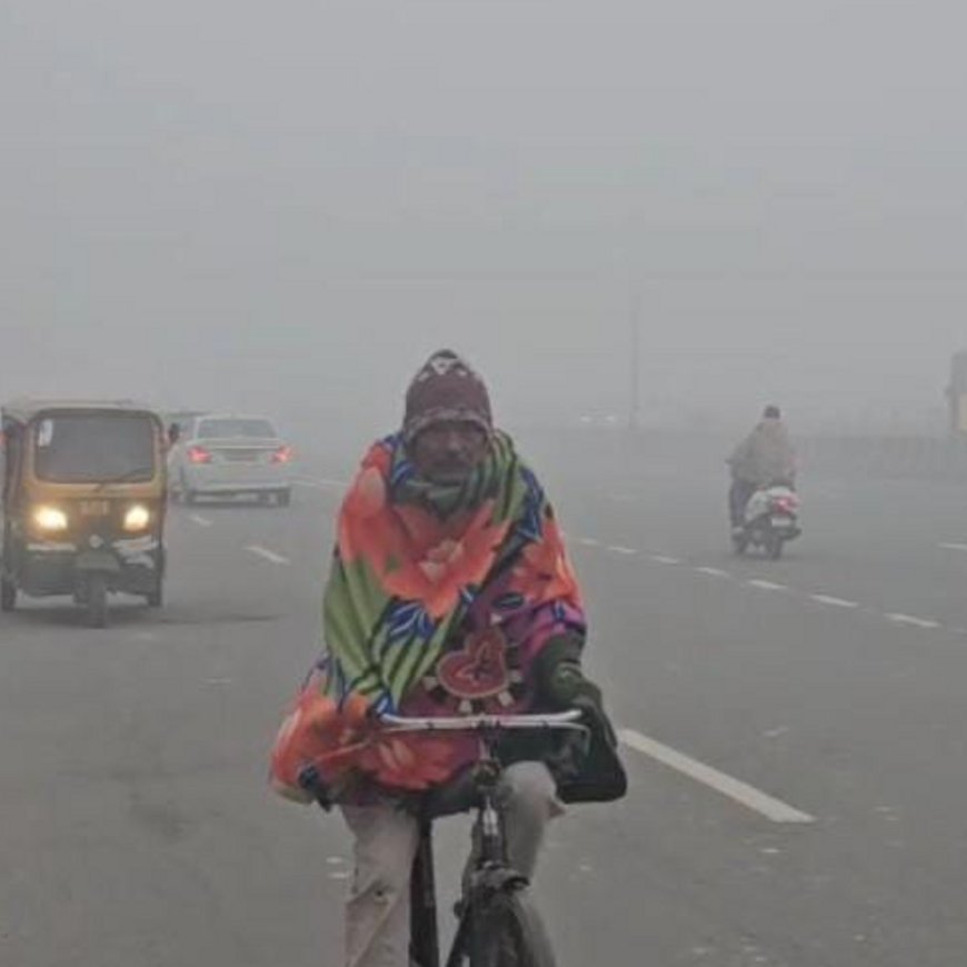 गाजियाबाद में दूसरे दिन भी घना कोहरा छाया:NCR शीतलहर की चपेट में, कोहरा छाये रहने से फिर से जहरीली हुई हवा