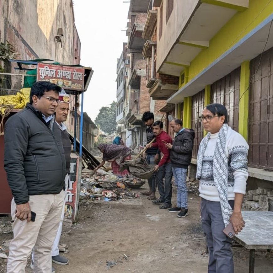 चौराहों पर बिजली के खंभे हटेंगे:सड़कें होंगी चौड़ी; स्ट्रीट वेंडर्स को मिलेगी नई जगह