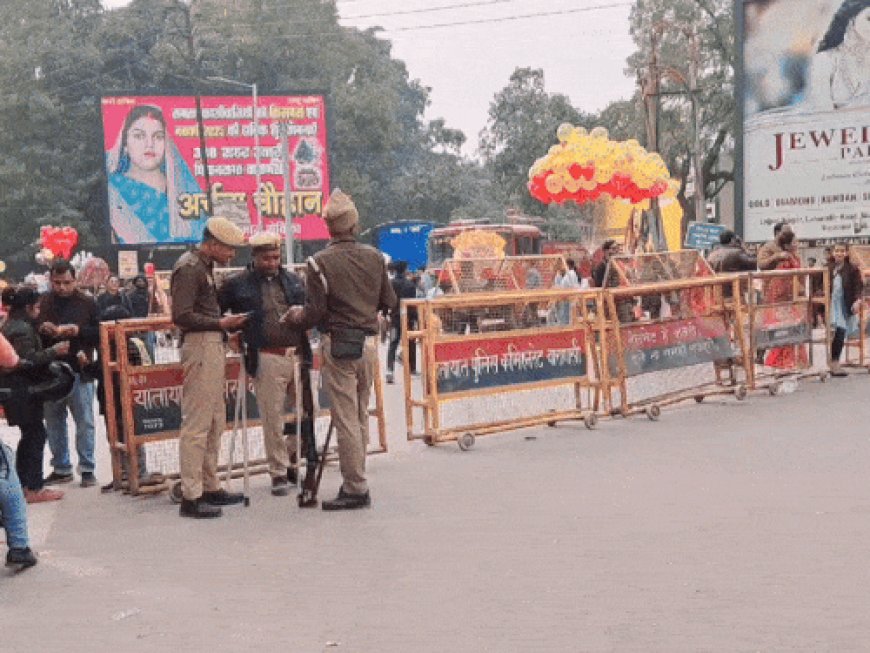 वाराणसी की सड़कें संक्रांति-स्नान पर 100 घंटे डायवर्ट...नो-व्हीकल जोन:काशी विश्वनाथ-कालभैरव समेत घाट जाने वाली राह पर बैरिकेडिंग, पार्किंग भी तय की
