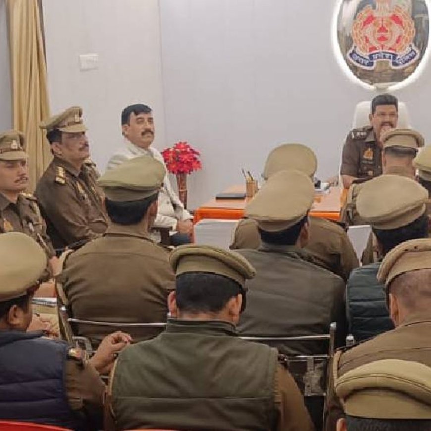 लखनऊ में शब-ए-बारात को लेकर कड़ा पहरा:पांचों जोन में विशेष पुलिस बल तैनात, संवेदनशील 52 स्थानों पर बैरिकेडिंग