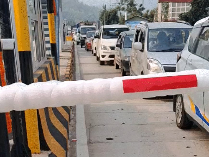 शिमला-मटोर फोरलेन पर टोल वसूली शुरू:लोकल और टूरिस्ट पर बोझ, बिना फास्ट-टैग डबल चार्ज, जालंधर-होशियारपुर आने-जाने वालों को भी देना होगा