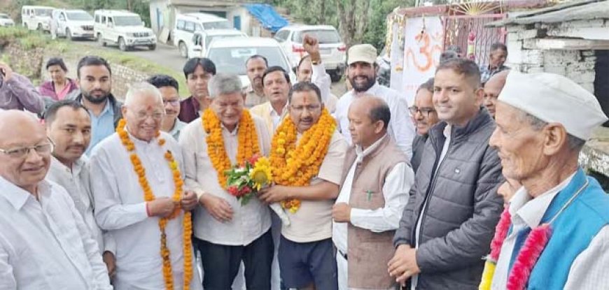 उत्तराखंडः भाजपा छोड़ इस नेता समर्थकों के साथ ली कांग्रेस की सदस्यता