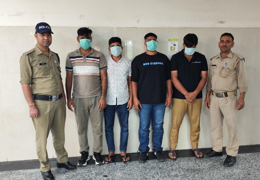 स्पा सेंटर की आड़ में चल रहे जिस्म फरोसी के धंधे का दून पुलिस ने किया पर्दाफाश