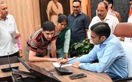 पति ने पत्नी और बेटे पर तानता था बंदूक, डीएम ने रद्द किया आईटीबीपी इंस्पेक्टर का लाइसेंस