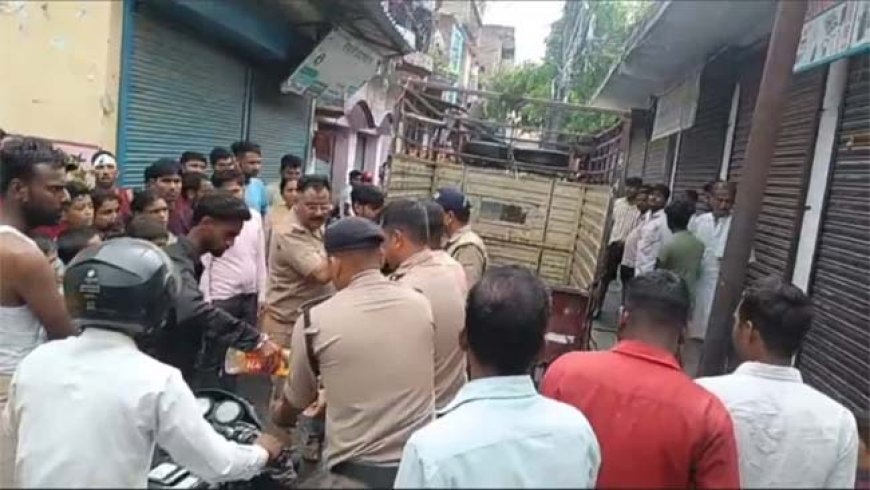 सनसनीखेजः नहर में मिली बोरे में ढ़की लाश, दहशत