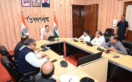 उत्तराखंड में बादल फटने की घटनाओं पर मुख्यमंत्री धामी ने राहत कार्यों की तेज़ी के लिए जिलाधिकारियों को दिए निर्देश