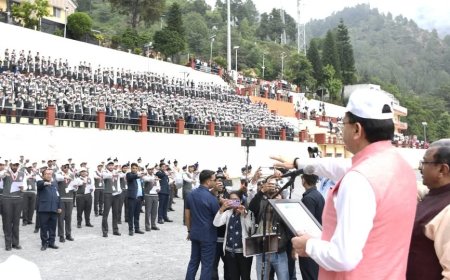 नैनीताल में मुख्यमंत्री धामी ने बच्चों के साथ गंगा शपथ लेकर स्वच्छता अभियान को नया संचार दिया