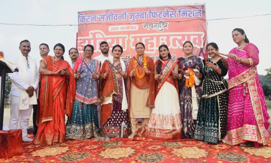 रामनगर में हुए डांडिया महोत्सव में कैबिनेट मंत्री रेखा आर्या की उपस्थिति