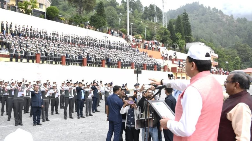 नैनीताल में मुख्यमंत्री धामी ने बच्चों के साथ गंगा शपथ लेकर स्वच्छता अभियान को नया संचार दिया