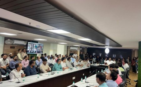 पिटकुल एमडी पी0सी0 ध्यानी ने समस्त कार्मिकों को धनतेरस, दीपावली, गोवर्द्धन पूजा एवं भाई दूज की शुभकामानाएं दी