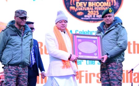 देवभूमि सांस्कृतिक महोत्सव 2025 में पहुंचे सीएम धामी, सीमांत माणा गाँव में पर्यटन और रोजगार को अब मिलेगा बढ़ावा