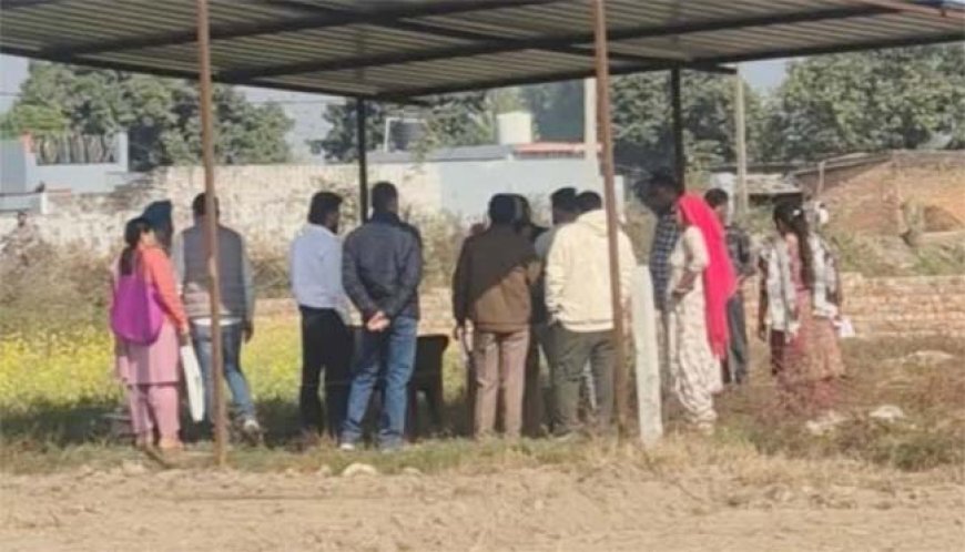 रामनगर: महिला पटवारी और कानूनगो पर हमला, सरकारी दस्तावेज फाड़े