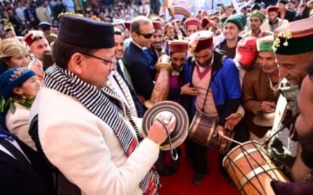 मुख्यमंत्री पुष्कर सिंह धामी ने सांकरी में केदारकांठा शीतकालीन महोत्सव का किया शुभारंभ