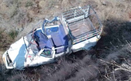 उत्तराखंड में भीषण हादसा:  वाहन गहरी खाई में गिरा, तीन महिलाओं की मौत की खबर