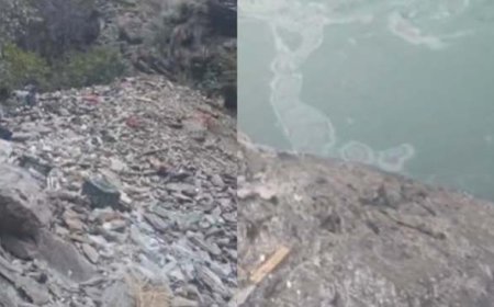 सड़क से उतरकर नदी में गिरा वाहन, दो लोगों की तलाश