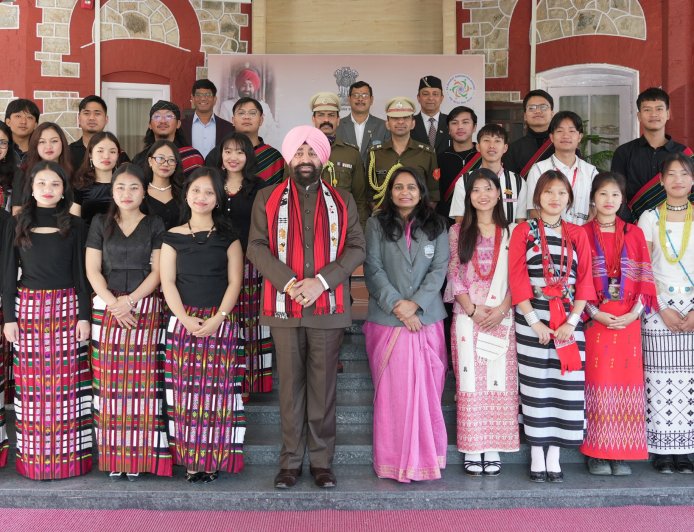 देहरादून : लोक भवन में मनाया गया अरुणाचल प्रदेश और मिजोरम का स्थापना दिवस