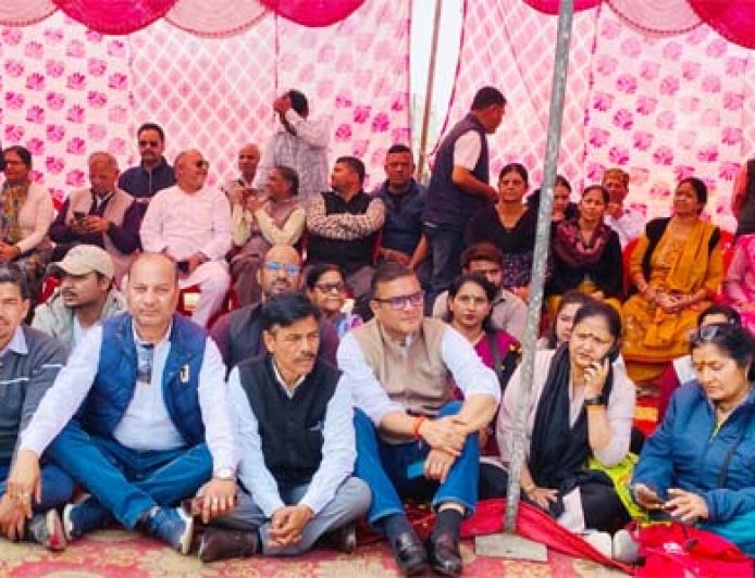 सड़क हादसे के बाद हल्द्वानी में हंगामा, लापरवाही पर कड़ी कार्रवाई की पुकार