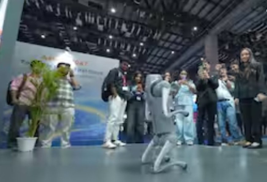 गलगोटियास यूनिवर्सिटी पर चीनी रोबोटिक डॉग को अपना बताकर पेश करने के आरोप, एक्सपो से बाहर करने के आदेश