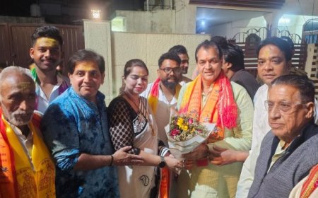 डॉ. प्रेमचंद अग्रवाल ने क्षेत्रवासियों को रंगों के पावन पर्व की शुभकामनाएं दीं