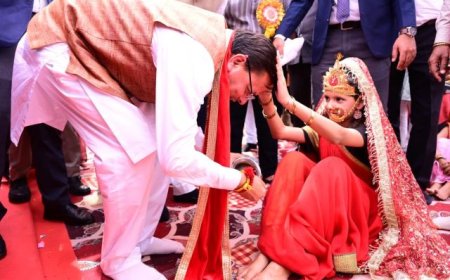 मुख्यमंत्री ने सामूहिक कन्या पूजन कार्यक्रम में किया प्रतिभाग