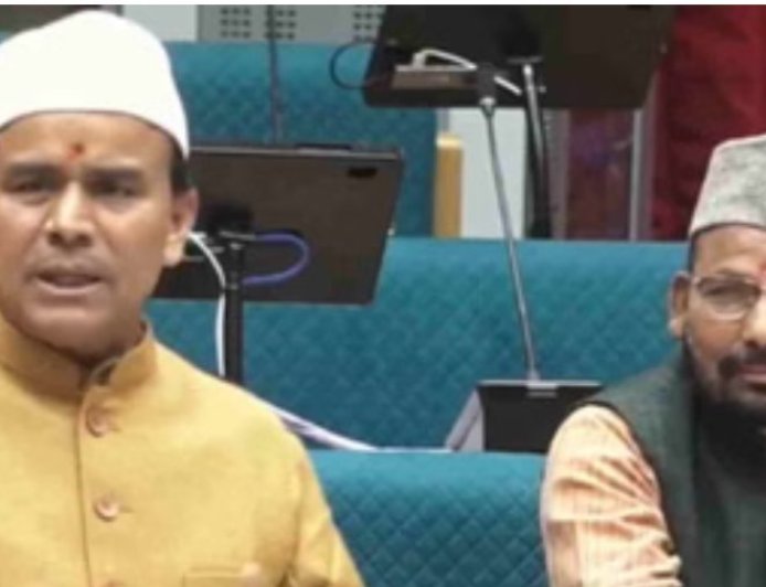 विधानसभा में सवालों की बौछार, विभागीय मंत्रियों को घेरा