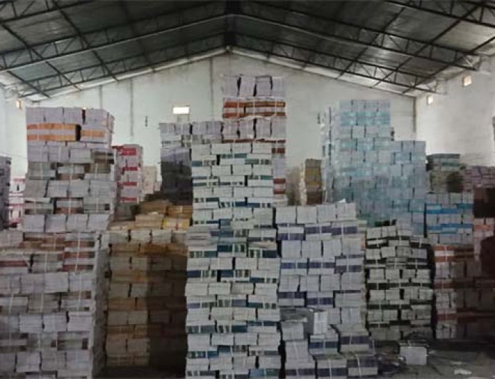 फर्जी बिलिंग का बड़ा खेल: ट्रक में भरकर भेजी जा रही थीं एनसीईआरटी की किताबें, छापे में खुलासा