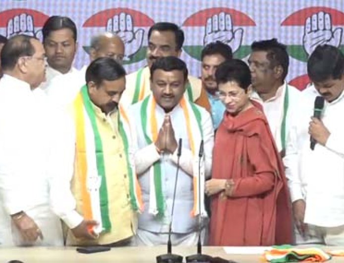 उत्तराखंड की राजनीति गरमाई: BJP से टूटकर कांग्रेस में जुड़ रहे नेता