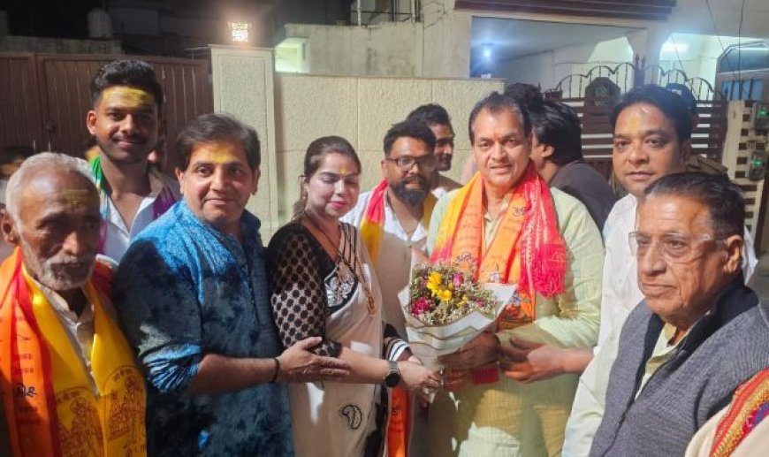 डॉ. प्रेमचंद अग्रवाल ने क्षेत्रवासियों को रंगों के पावन पर्व की शुभकामनाएं दीं