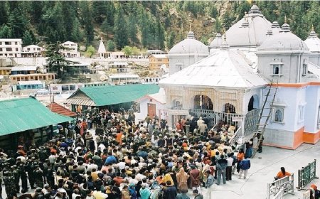 गंगोत्री धाम में दर्शन समय में हुआ बड़ा बदलाव, अब शाम 4 बजे तक खुला रहेगा मंदिर