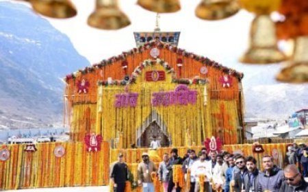 केदारनाथ धाम के कपाट खुले, श्रद्धालुओं में उमंग का माहौल