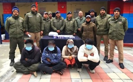 उत्तराखंड में पुलिस की बड़ी सफलता, केदारनाथ से चोरी के 14 लाख रुपये के 13 मोबाइल फोन और नकदी बरामद