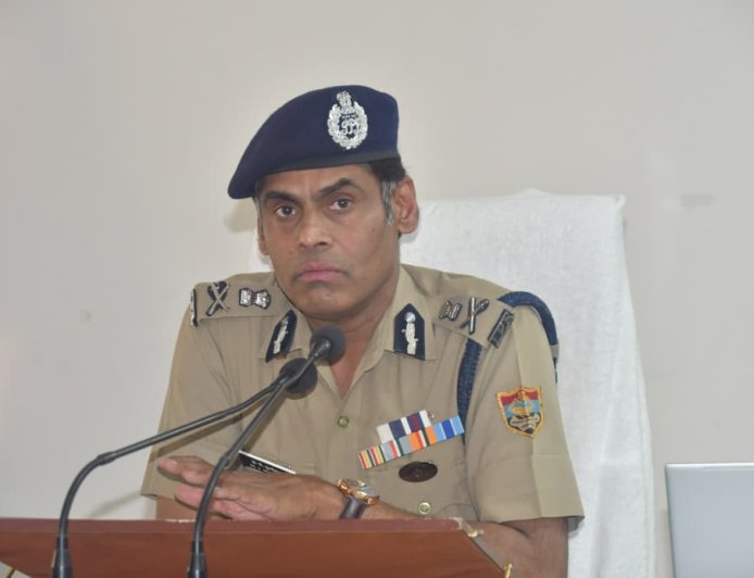 उत्तराखंड में कानून व्यवस्था मजबूत करने के लिए एडीजी लॉ एंड ऑर्डर की समीक्षा बैठक
