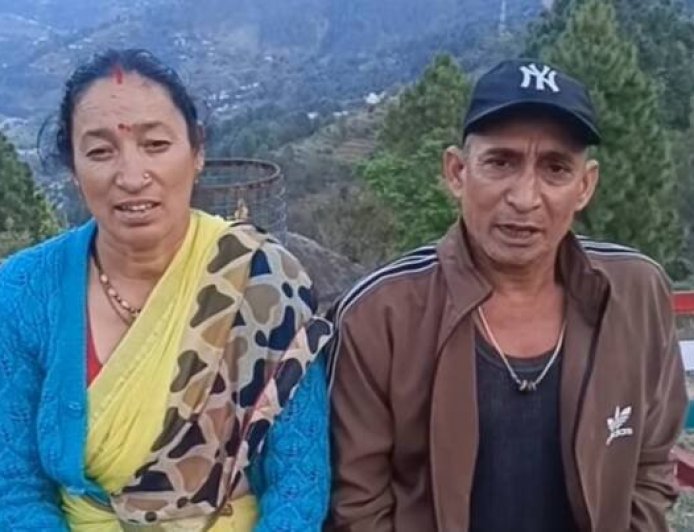 उत्तराखंड: 30 साल बाद पति का भावुक घर वापसी, पत्नी की आंखों में आंसू