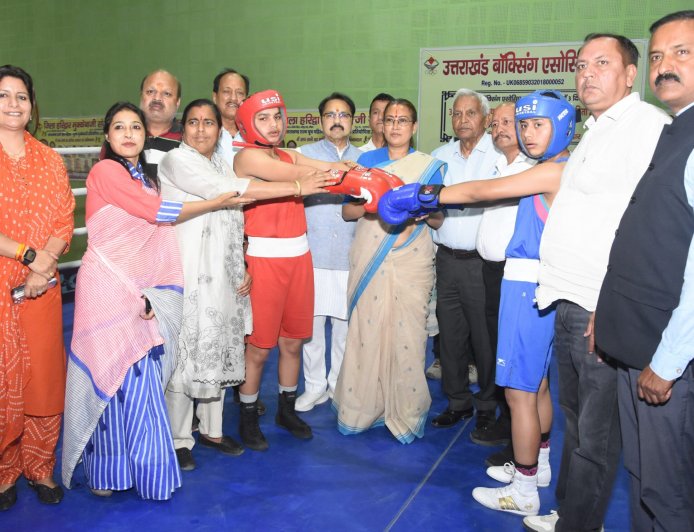 पिथौरागढ़ बनी चैंपियन: खेल मंत्री रेखा आर्या ने बॉक्सिंग प्रतियोगिता का भव्य समापन किया