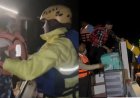 टिहरी झील में तूफान के बीच फंसे 30 लोग, SDRF ने बचाई जानें, फ्लोटिंग हट हुए तहस-नहस