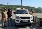 देहरादून पुलिस ने तड़ीपार किया दो आदतन अपराधियों को ढोल-नगाड़े की गूंज में