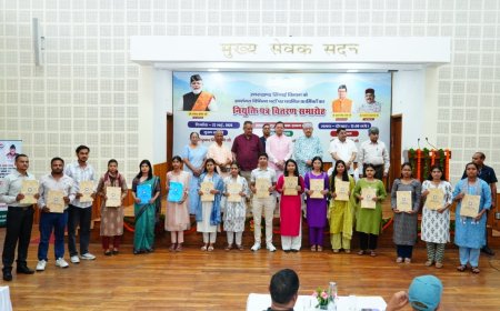 मुख्यमंत्री धामी ने सिंचाई और कृषि विभाग के 483 चयनित अभ्यर्थियों को नियुक्ति पत्र वितरित किए