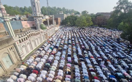 रामनगर में धूमधाम से मनाया गया ईद-उल-अजहा का त्यौहार, नमाज के साथ मांगी गई शांति की दुआ