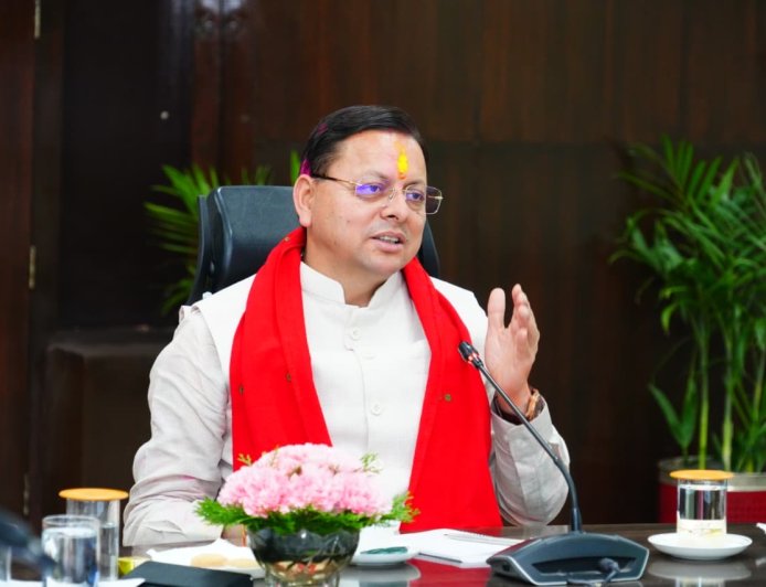 सीएम धामी ने अधिकारियों को दी सख्त चेतावनी: बिना तैयारी बैठक में न आने का दिया निर्देश, 15 जून तक घोषणाओं के शासनादेश जारी करें