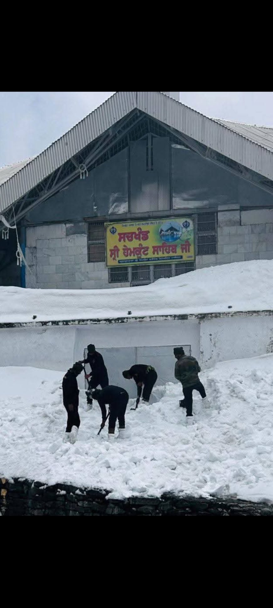 श्री हेमकुंट साहिब यात्रा 2026: राज्यपाल और मुख्यमंत्री की उपस्थिति में ऋषिकेश से पहले जत्थे का भव्य प्रस्थान
