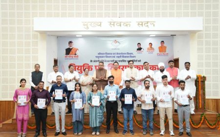 सीएम धामी ने 221 अभ्यर्थियों को UKSSSC के तहत नियुक्ति पत्र वितरित किए