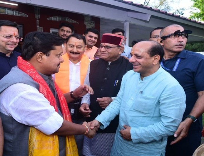 भाजपा की रणनीति पर नितिन नवीन की मुहर, मनवीर चौहान की मीडिया प्रबंधन की सराहना