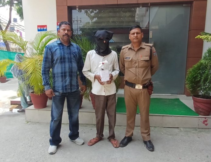 रामनगर पुलिस का ऑपरेशन प्रहार: अवैध धारदार हथियार के साथ आरोपी गिरफ्तार, आर्म्स एक्ट के तहत केस दर्ज