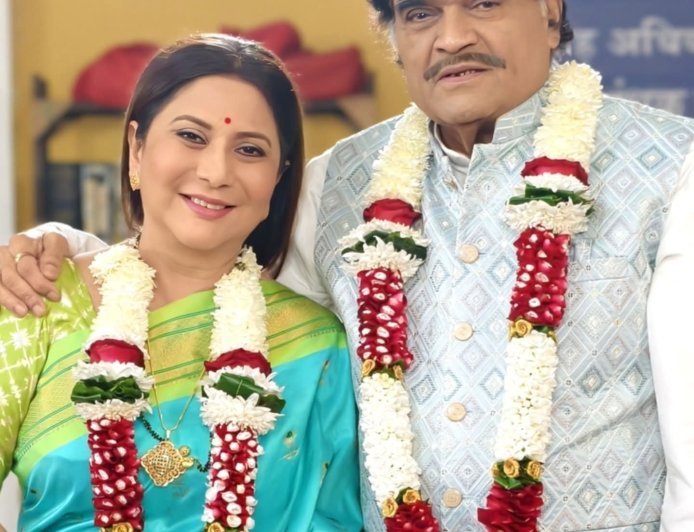 शादी के 37 साल बाद भी बरकरार है अशोक और निवेदिता सराफ का जादू: बॉलीवुड और मराठी सिनेमा का अद्भुत 'पावर कपल'