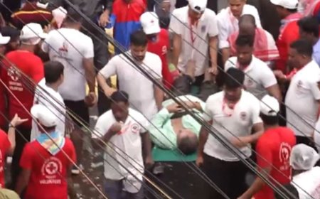 पुरी रथयात्रा में दहशत का आलम, दम घुटने से दो श्रद्धालुओं की मृत्यु; 150 से अधिक अस्पताल में भर्ती