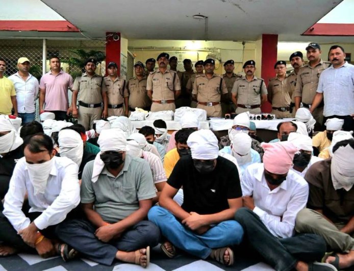 उत्तराखंड में लग्जरी रिसॉर्ट में सेक्स रैकेट का भंडाफोड़, 52 आरोपी गिरफ्तार, 10 महिलाएं मुक्त
