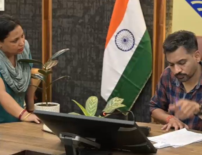 देहरादून में SIR अभियान ने दिखाई जबरदस्त प्रगति, 100% गणना प्रपत्र वितरण एवं 86.34% डिजिटाइजेशन पूर्ण