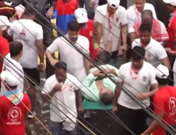 पुरी रथयात्रा में दहशत का आलम, दम घुटने से दो श्रद्धालुओं की मृत्यु; 150 से अधिक अस्पताल में भर्ती