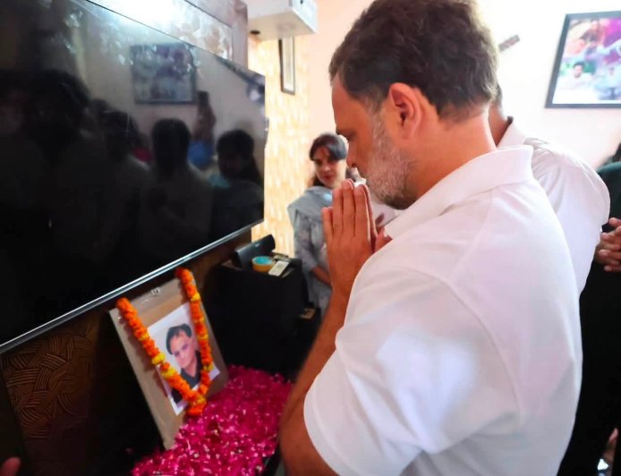 उत्तराखंड: राहुल गांधी ने अमर मेहता के निधन पर व्यक्त किया शोक, परिजनों से की मुलाकात