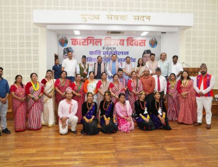 मुख्यमंत्री पुष्कर सिंह धामी ने विजय कारगिल दिवस पर वीर सैनिकों, पूर्व सैनिकों और वीरांगनाओं को सम्मानित किया